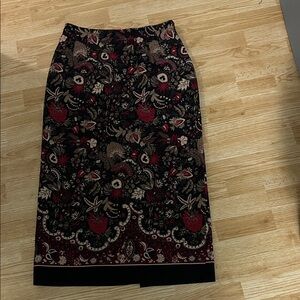 Briggs New York Black and Red Floral Midi Skirt